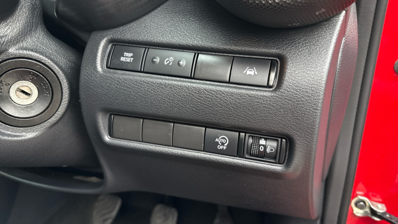 Nissan Juke 1.0 DiG-T 114 Acenta 5dr Petrol Hatchback